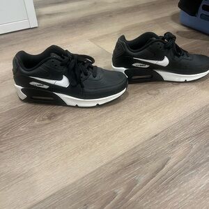 Nike Black and White Air Max 90